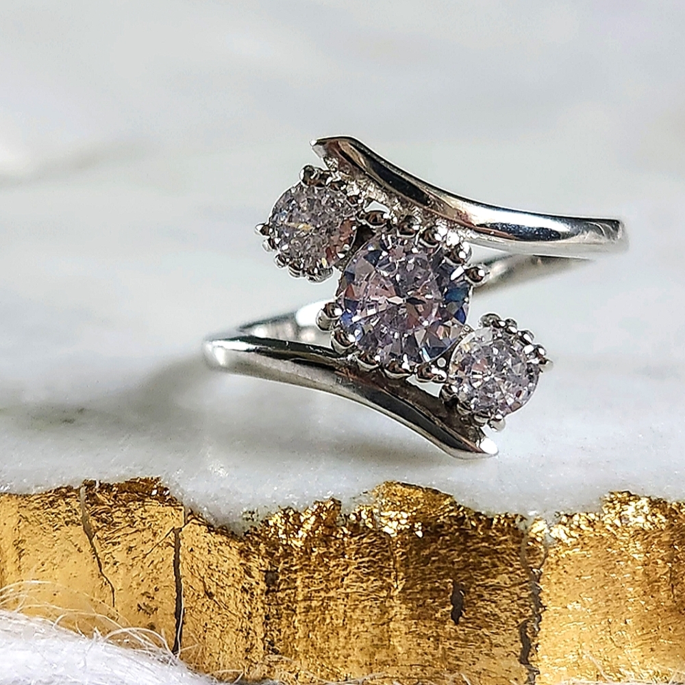 NWT Ryze White Frost Cubic Zirconia .925 Sterling Silver Ring - Size 8.75